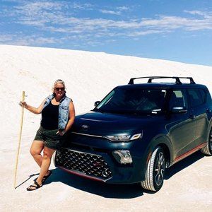 Meet your Posher, Christy